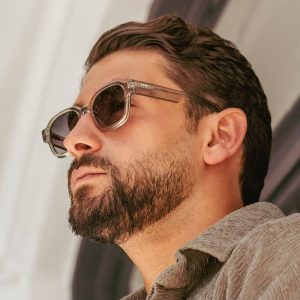 5 علامت مهم که وقت تعویض عینکت رسیده