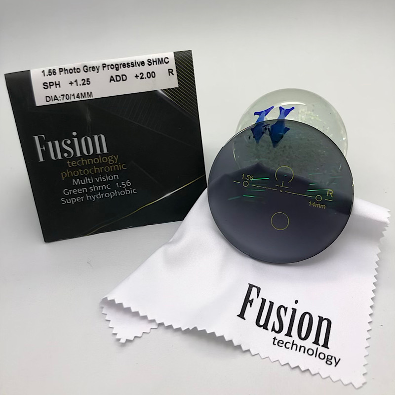 عدسی طبی تدریجی فتوکرومیک 1,56 برند Fusion عدسی طبی تدریجی فتوکرومیک 1,56 برند Fusion