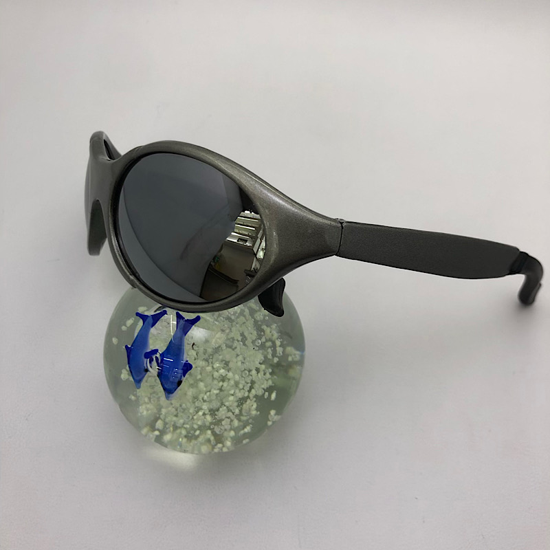 عینک آفتابی ورزشی طرح Oakley