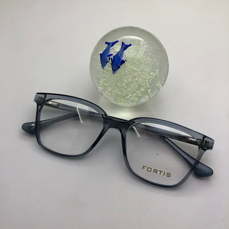 عینک طبی FORTIS مدل 82003